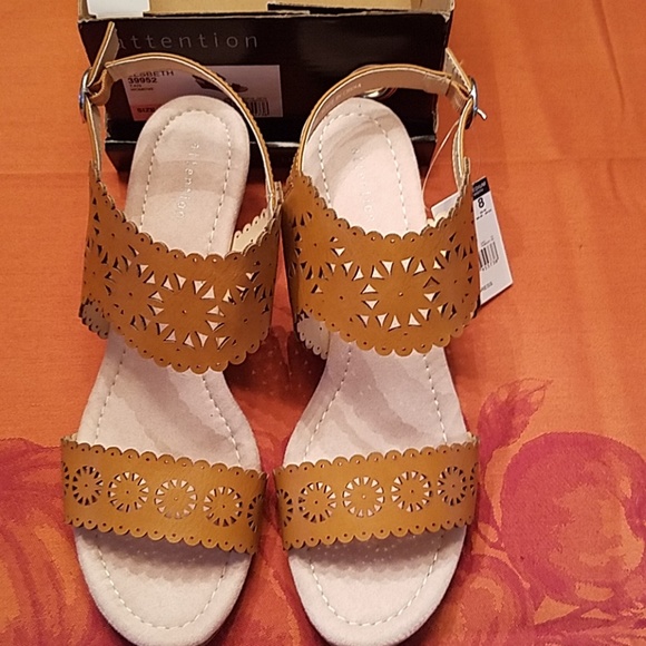 SOLD - Picture 2 of 5